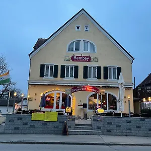 La Strada Hotel